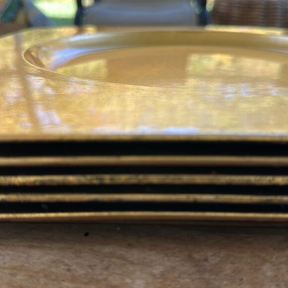 Pier 1 Gold Square Plastic Chargers (5) - Picture 2 of 6